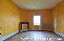 Maison à fort potentiel, 3 chambres, garage, terrain, à DANIZY