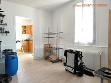 MAISON AVEC JARDIN, à PRADES