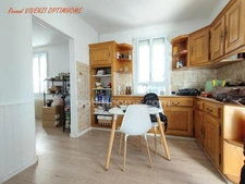 MAISON AVEC JARDIN, à PRADES