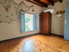 Maison de village avec cour – 5 chambres – Sahorre (66)
