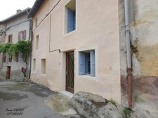 Maison de village avec cour – 5 chambres – Sahorre (66)