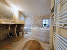💎 Maison de caractère divisée en 2 logements – Opportunité rare au cœur de PRADES
