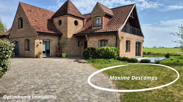 Maison individuelle 208m2 hab vue champs sur parcelle de 1100m2