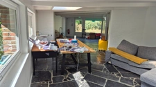 Villa d'architecte plain pied 298m2 sur parcelle de 5983m2