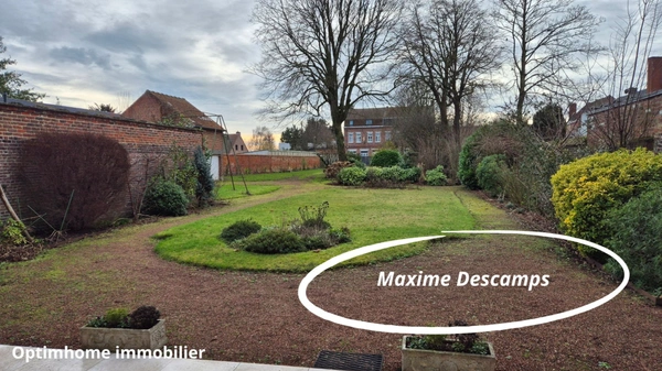 Maison Bourgeoise centre ville sur 1908m2