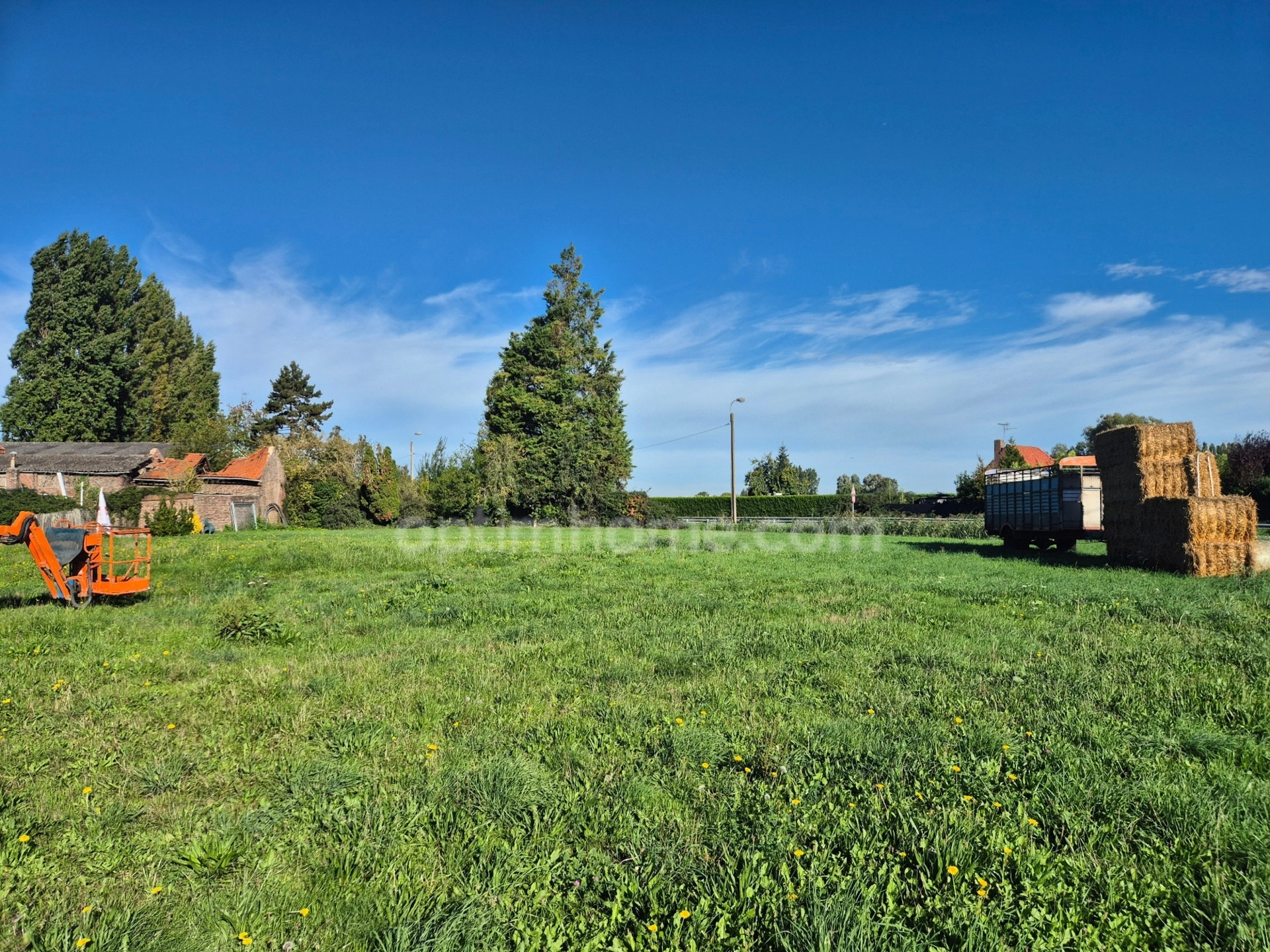 Terrain 1561 m² · à Frelinghien · 1 561 m² · 240 000 €