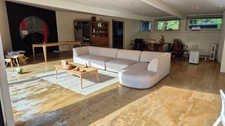 Villa d'architecte plain pied 298m2 sur parcelle de 5983m2