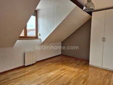 Fermette rénovée 200m2 hab offrant 6 chambres + 1 bureau