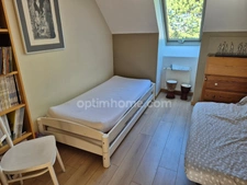 Maison individuelle 5 chambres offrant 182m2 hab sur parcelle de 860m2