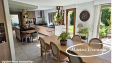 Maison individuelle 5 chambres offrant 182m2 hab sur parcelle de 860m2