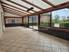 Fermette rénovée 200m2 hab offrant 6 chambres + 1 bureau