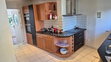 Villa d'architecte plain pied 298m2 sur parcelle de 5983m2