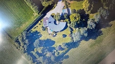 Villa d'architecte plain pied 298m2 sur parcelle de 5983m2