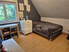 Maison individuelle 5 chambres offrant 180m2 hab sur parcelle de 1124m2 au Bois d'Achelles