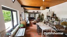 Maison atypique avec dépendance sur 1 550 m², sans vis-à-vis, à Barrême