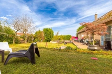  A vendre 21 Corcelles les Monts. Ancien corps de ferme de caractère avec piscine, dépendances et équipements récents 