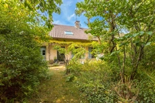  A vendre 21 Corcelles les Monts. Ancien corps de ferme de caractère avec piscine, dépendances et équipements récents 