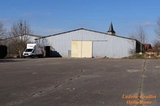 LOCAL/ENTREPOT