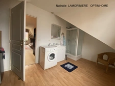 Aux pieds de la Cathédrale et de l'évêché, grande  maison avec terrasse et parking