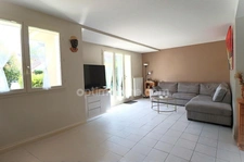 Maison 5 pièces avec jardin et garage à Moussy-Le-Neuf