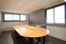À LOUER – Local d’activité avec bureaux – 250 m² – Croissy-Beaubourg  (77)