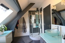 Maison individuelle 5 pièces de 107m² avec garage et jardin