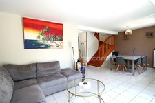 Maison 5 pièces avec jardin et garage à Moussy-Le-Neuf