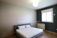 Maison 5 pièces de plain-pied avec jardin et garage MOUSSY LE NEUF (77)