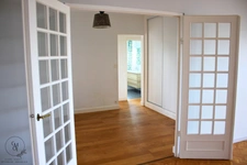 🏡 À vendre – Spacieux T6 familial 125,5 m² avec vue dégagée et balcons – ÉCULLY