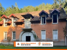 Propriété à rénover à AUBUSSON avec 3 961,00 m² proche centre-ville 	