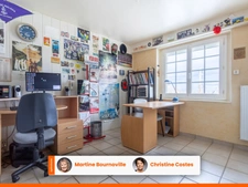 CEBAZAT : MAISON FAMILIALE AVEC PISCINE