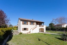 Maison familiale de 140 m² avec jardin de 812 m² – Gerzat