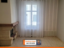 Maison de 125 m² avec piscine, 3 chambres à Thouars