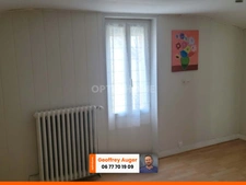 Maison de 125 m² avec piscine, 3 chambres à Thouars