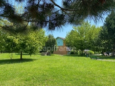 Dpt Ain (01), for sale in a serviced residence - PREVESSIN MOENS furnished T3 apartment 