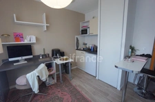 STUDIO meublé - REVENTE en résidence étudiante gérée pour investisseur LMNP/LMP -- Lyon 8