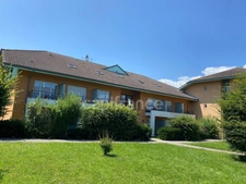 Dpt Ain (01), Investissement locatif pour  LMNP- PREVESSIN MOENS appartement T3 meublé 
