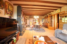ANJOU (38) - Vente Viager Occupé (2 têtes) - BOUQUET SEC sans rente - Maison P6, en pierres, avec jardin