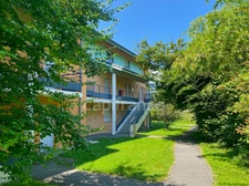 Dpt Ain (01), Investissement locatif pour  LMNP- PREVESSIN MOENS appartement T3 meublé 