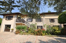 ANJOU (38) - Vente Viager Occupé (2 têtes) - BOUQUET SEC sans rente - Maison P6, en pierres, avec jardin
