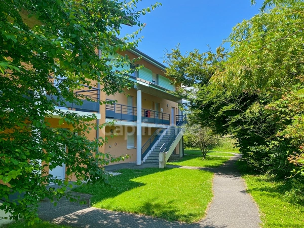 Dpt Ain (01), Investissement locatif pour  LMNP- PREVESSIN MOENS appartement T3 meublé 