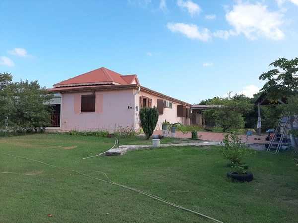 Dpt Guadeloupe (971), à vendre SAINT FRANCOIS maison P5 de 134,03 m² - Terrain de 8 528,00 m² - Plain pied