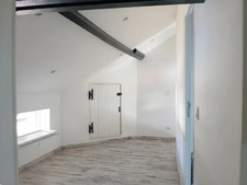 Maison + 2 appartements (T2)