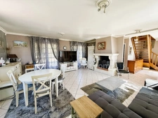 Maison à vendre - Grand séjour - 3 chambres - Garage – Terrasse avec vue dégagée - VALORBIQUET (14290)