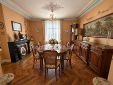 LISIEUX – Maison de caractère, 7 chambres, jardin et vue dégagée, proche centre ville