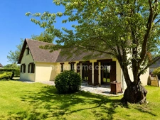 Maison avec vie de plain-pied, 5 chambres, grand séjour, garage – Moyaux (14590)