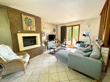 Maison à vendre 5 chambres - Grand séjour - Parc arboré et Verger