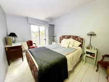 APPARTEMENT- 3 CHAMBRES - RÉSIDENCE AVEC ASCENSEUR INTERPHONE ET GARDIEN - GARAGE- LISIEUX (14)