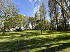 Belle propriété normande de caractère avec parc arboré de plus 3 500 m² et majestueuse bâtisse en pierre de Caen - Idéal projet gîtes, chambres d'hôtes ou vaste demeure familiale