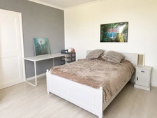 MAISON DE MAÎTRE – 5 CHAMBRES –DEPENDANCE AVEC GARAGE – VUE DÉGAGÉE SUR LA VALLÉE – ENTRE FERVAQUES ET LISIEUX